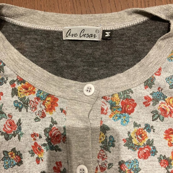 Floral Cardigan - Picture 5 of 5